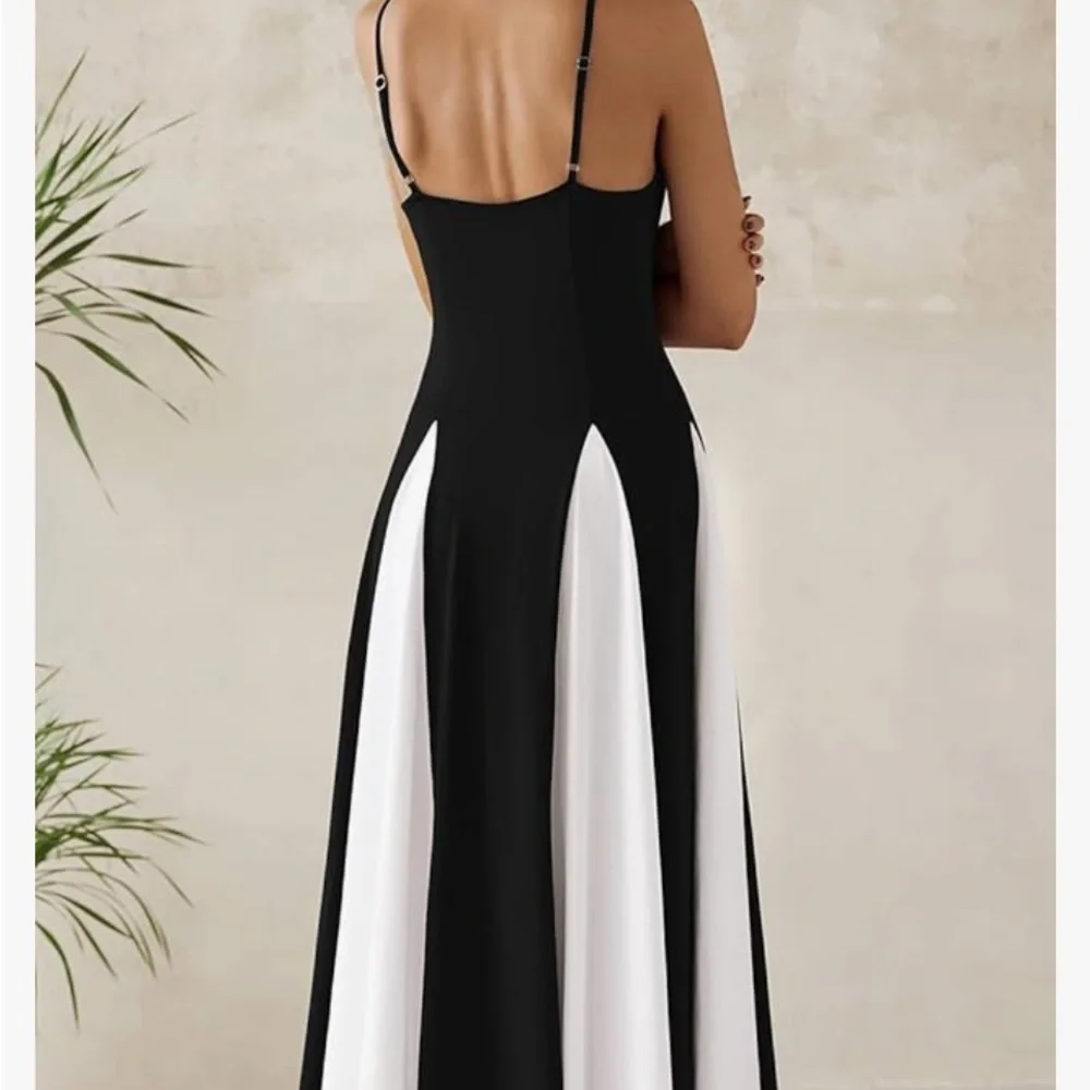 Ladies Maxi Dress - Picture 2 of 7